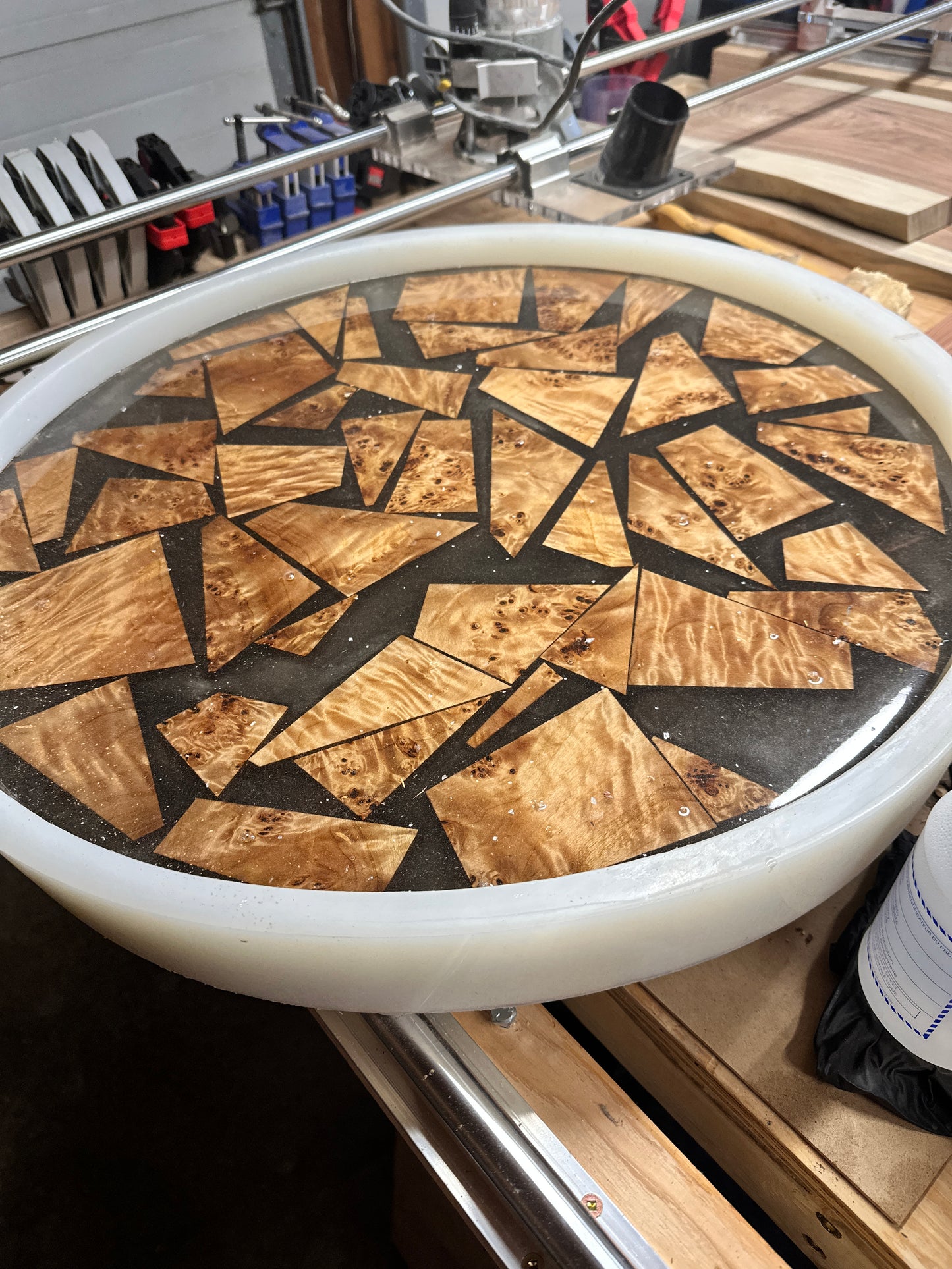 Custom Table-24" Round
